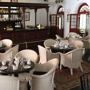 Hotel Royal Bar & ***